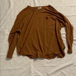 Long sleeve light weight sweater